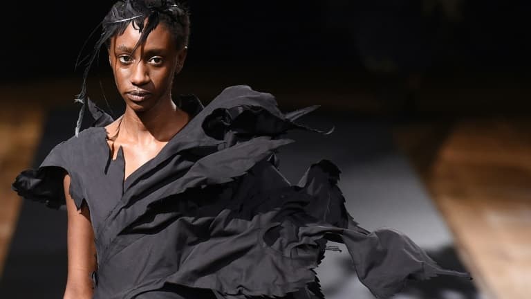 Défilé Yohji  Yamamoto à Paris, le 2 octobre 2020 