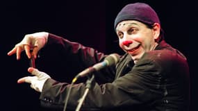 Howard Buten, connu sous le nom de clown Buffo, sur la scène du théâtre du Ranelagh à Paris le 24 septembre 1991.