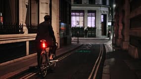 Ce laser installé sur les vélos protège les cyclistes la nuit