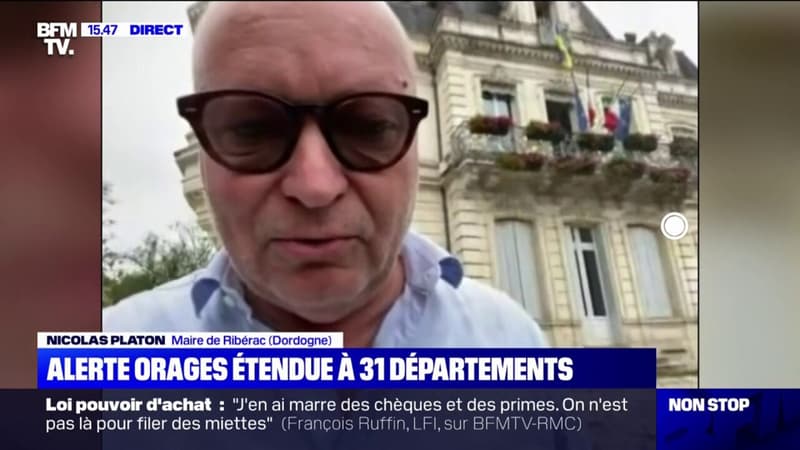 Après de violents orages de grêle lundi, le maire de Ribérac en Dordogne témoigne sur BFMTV