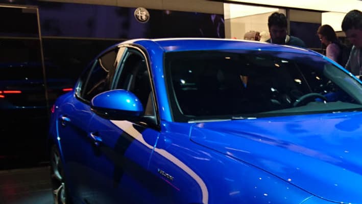 "Couvrir les sous-segments dans la gamme de la berline", telle est la stratégie d'Alfa Romeo aevc la Giulia Veloce. "Couvrir les sous-segments dans la gamme de la berline", telle est la stratégie d'Alfa Romeo aevc la Giulia Veloce.
