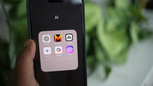 Les applications d'intelligence artificielle sur un iPhone.