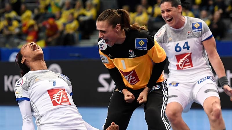 La joie des Bleues lors de la victoire contre l'Espagne