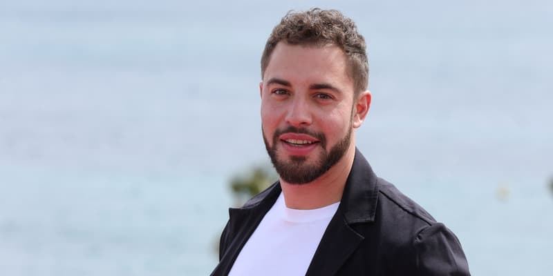 L'acteur Marwan Berreni lors du Festival Canneseries à Cannes, le 2 avril 2022.