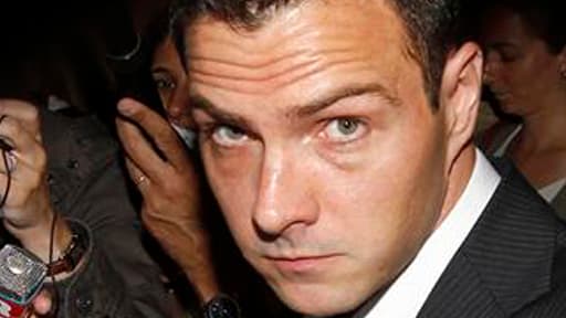 Jérôme Kerviel, considéré comme seul responsable de la perte de 5 milliards d'euros subie par la Société générale, condamné ce mardi à 3 ans de prison ferme et à rembourser 4,9 milliards d'euros de dommages et intérêts, va faire appel.