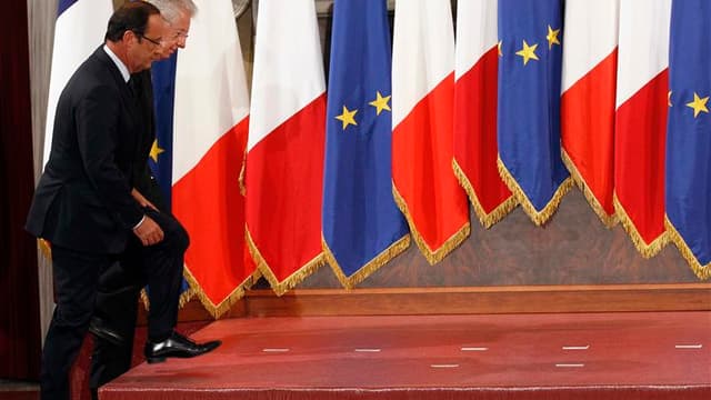 Lors d'une rencontre à Rome, François Hollande et Mario Monti ont invité mardi le prochain Conseil européen d'octobre à prendre des décisions nécessaires à un règlement durable de la crise de la zone euro incluant un resserrement des écarts de taux sur la