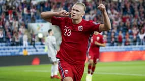 La joie de l'attaquant norvégien Erling Haaland, après avoir ouvert le score face aux Pays-Bas, lors du match de qualification pour le Mondial-2022 au Qatar, le 1er septembre 2021 à Oslo