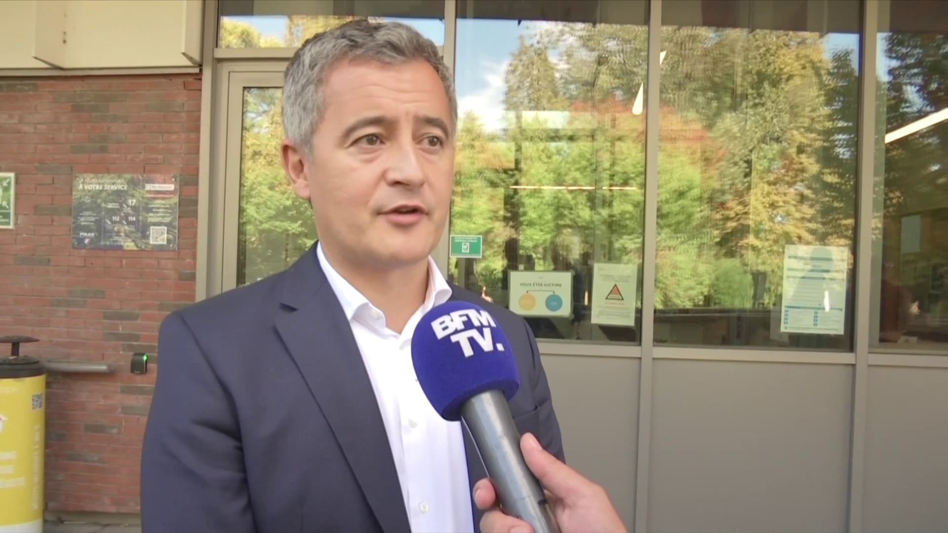 "IL FAUT SIFFLER LA FIN DE LA RÉCRÉATION": GÉRALD DARMANIN APPELLE À DES "SANCTIONS RAPIDES ET SÛRES" APRÈS L'AGRESSION D'UN POLICIER À TOURCOING