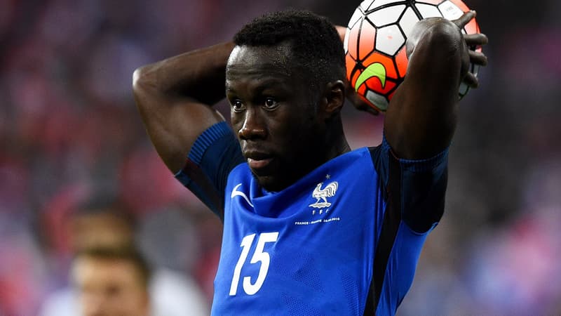 Bacary Sagna est incertain pour le rassemblement des Bleus avant le match éliminatoire au Luxembourg et la rencontre amicale contre l'Espagne.