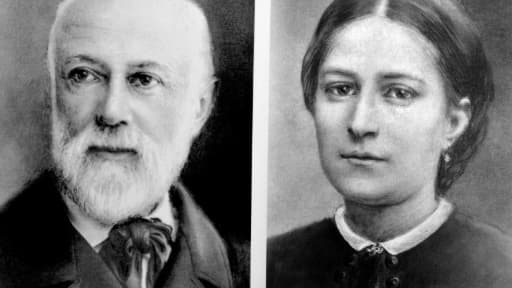 Reproduction de portraits des parents de Sainte Thérèse de Lisieux, réalisé le 26 mai 2008, à la maison des Buissonnets à Lisieux