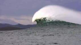 A Belharra, les vagues peuvent atteindre une dizaine de mètres de hauteur.