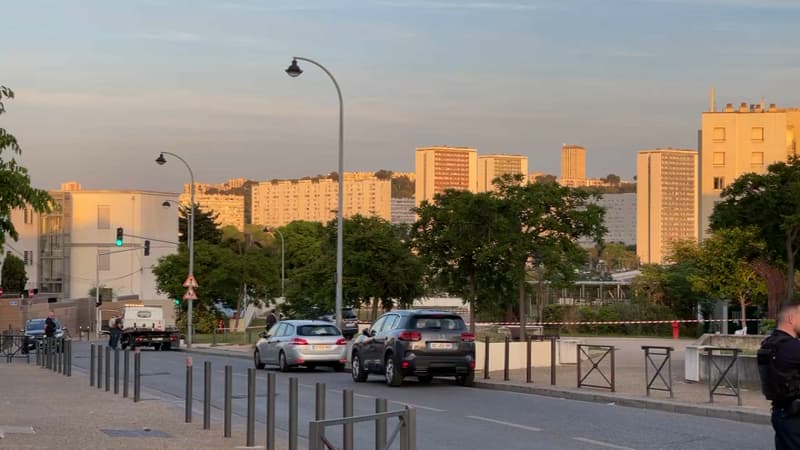 Un homme a été poignardé à la gorge devant un collège dans le 13e arrondissement de Marseille, le 10 mai 2022.
