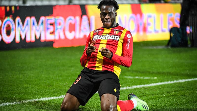 Lens