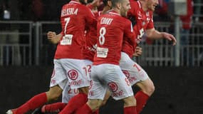 Gaëtan Charbonnier marque encore (Brest)