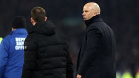 Arne Slot lors du match Everton-Liverpool à Goodison Park, le 12 février 2025.