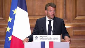 Emmanuel Macron: "Notre système scolaire ne corrige pas suffisamment les inégalités de naissance"