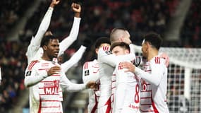 La joie des Brestois après leur ouverture du score au Roazhon Park, 18 janvier 2025