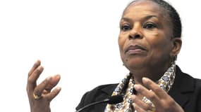 La ministre de la Justice Christiane Taubira  au centre pénitentiaire du Mans-Les Croisettes le 19 décembre 2014.