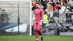 La déception du gardien de Bordeaux Benoît Costil à l'issue de la défaite à domicile devant Montpellier, le 20 mars 2022 