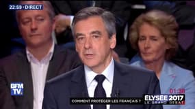 "Un président exemplaire…", l'anaphore de Fillon interrogé sur la morale en politique