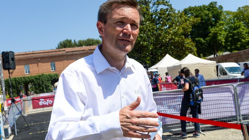 Tour de France: Lappartient, président de l'UCI, répond aux critiques après les chutes