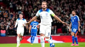 Harry Kane lors d'Angleterre-Italie, dans le cadre des qualifications à l'Euro 2024, le 