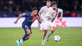 Warren Zaïre-Emery lors du match de Ligue des champions entre le PSG et l'AC Milan, le 25/10/2023