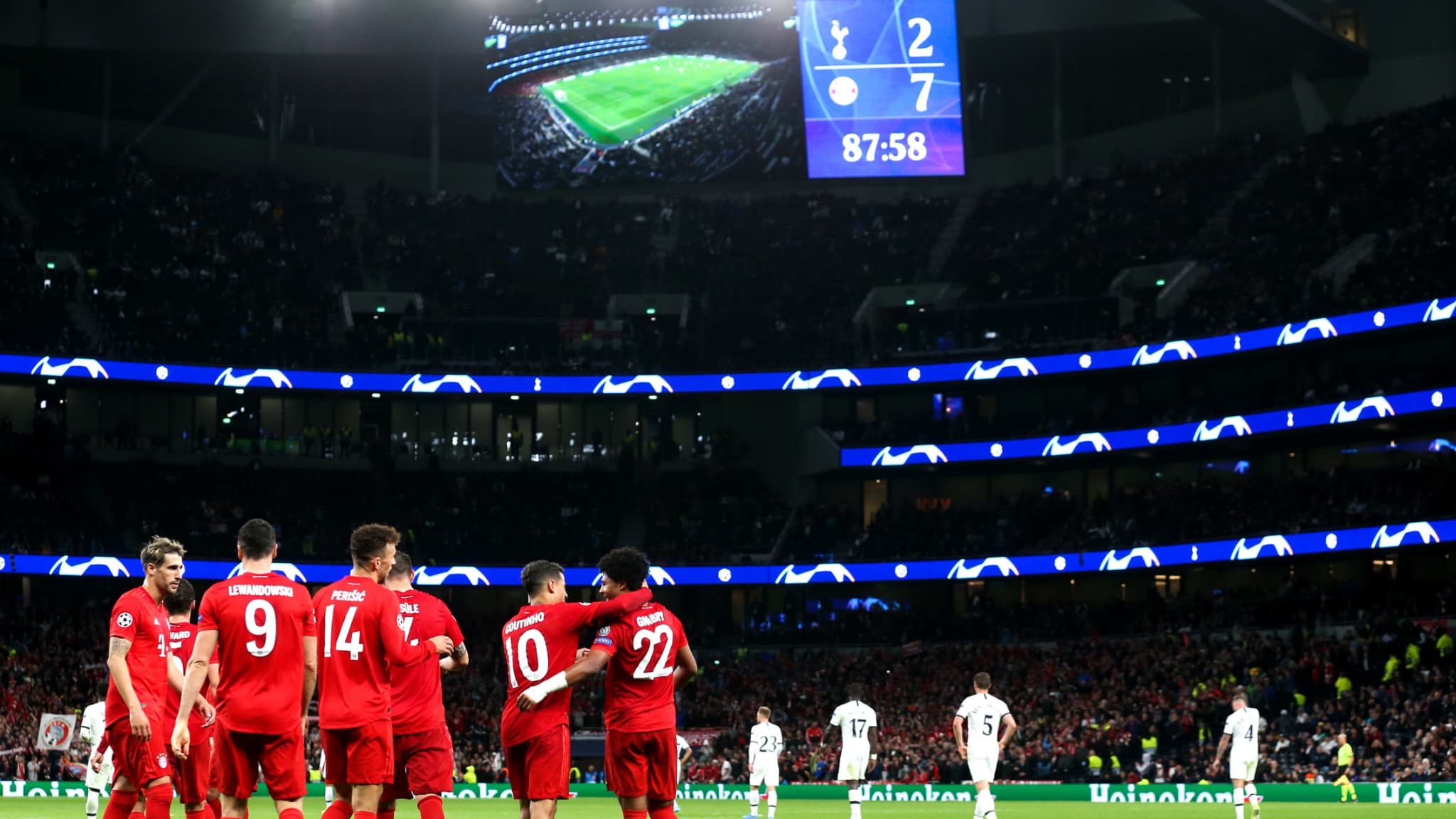 La défaite de Tottenham contre le Bayern (2-7) La défaite de Tottenham contre le Bayern (2-7)