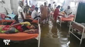 Inde: la mousson complique les soins dans cet hôpital envahi par les eaux