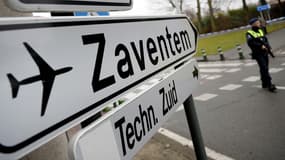 Douze jours après les attentats de Bruxelles, le trafic aérien pourrait reprendre partiellement ce dimanche à l’aéroport de Zaventem.