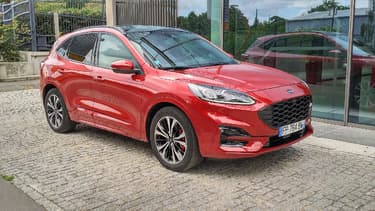 Ford lance son premier hybride rechargeable cette année, le Kuga PHEV.