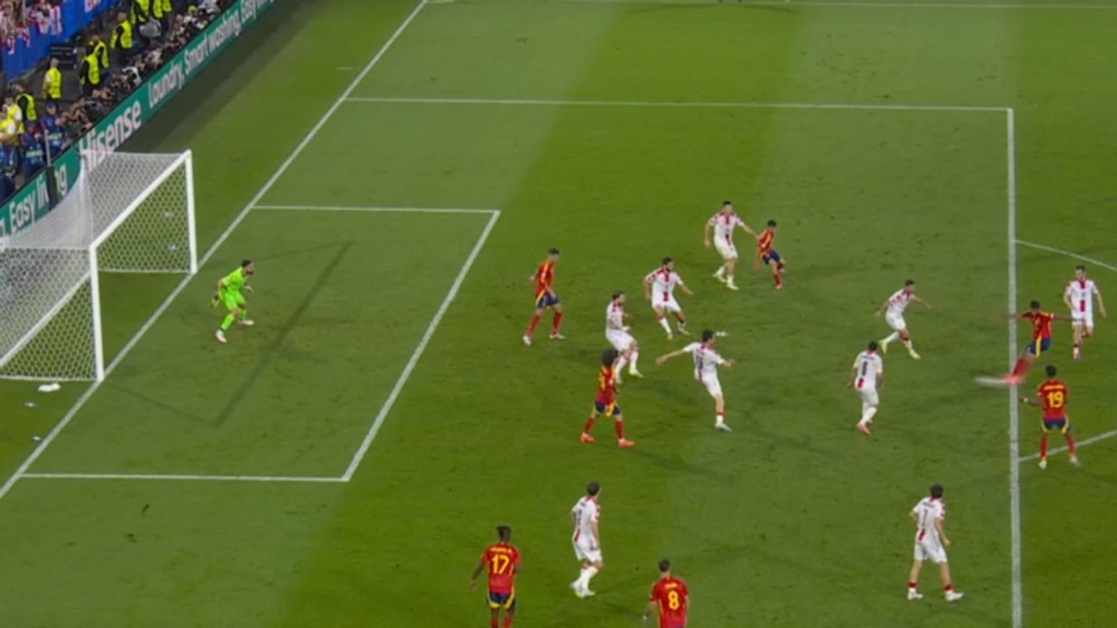 La position de Morata aurait pu (dû ?) être sanctionnée La position de Morata aurait pu (dû ?) être sanctionnée