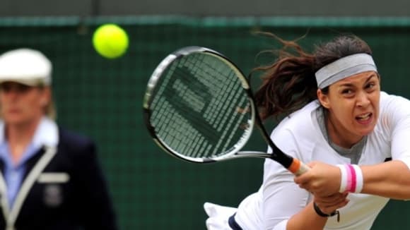 Marion Bartoli, n°1 française s'est qualifiée pour les demi-finales de Wimbledon.