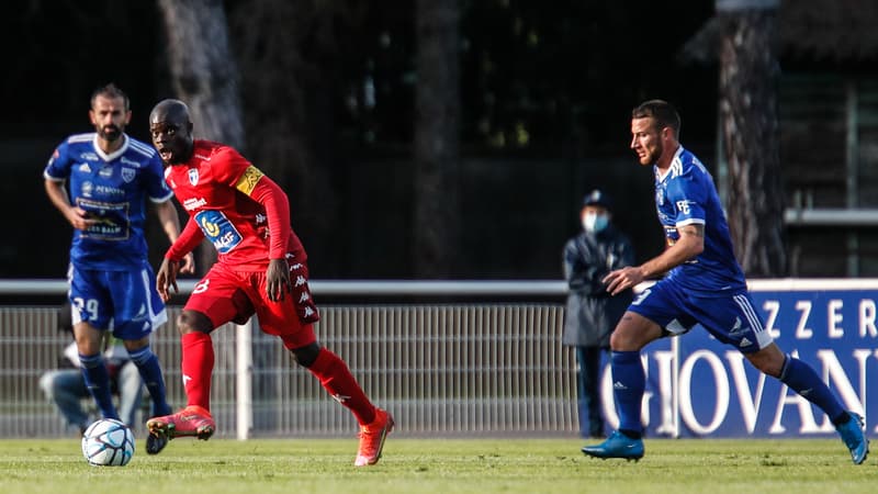 Barrage L2/National: grosse désillusion pour Villefranche, Niort se maintient en Ligue 2