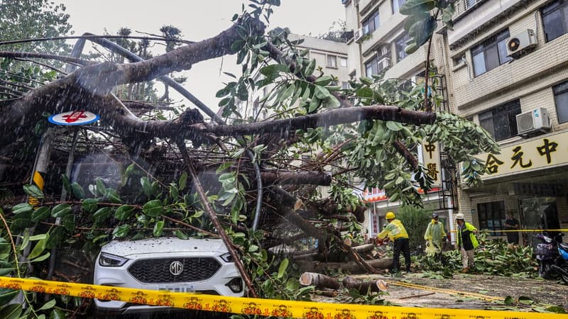 Taïwan: le typhon Kong-rey touche terre et fait au moins un mort et 73 blessés