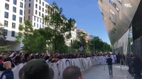 PSG : Devant le siège du club, le CUP réclame les départs "des mercenaires"