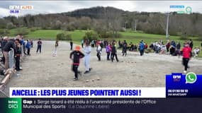 Hautes-Alpes: petits et grands réunis dans un tournoi de pétanque à Ancelle