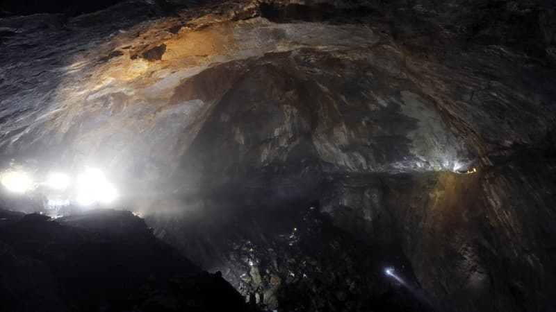 La victime est coincée à 350 mètres de profondeur: opération de secours en cours dans les Pyrénées-Atlantiques
