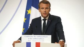 Emmanuel Macron lors de son discours annuel devant les ambassadeurs français, le 27 août 2018 à l'Elysée