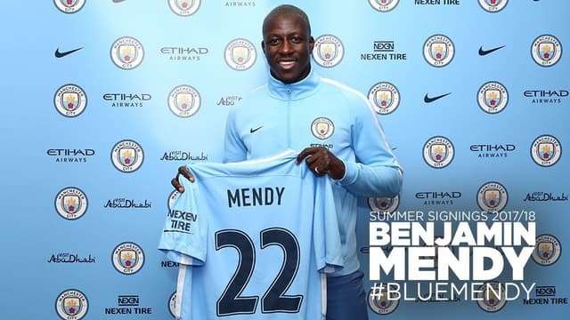Sans même jouer, Benjamin Mendy a déjà été bien accueilli par les légendes de la Premier League.