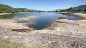 Le lac de Mison, dans les Alpes-de-Haute-Provence. 