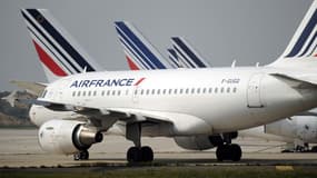 Un passager d'un vol Air France, un Américain de 58 ans, est mort en plein vol jeudi.