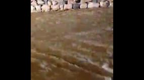 Puy-de-Dôme: un habitant filme l'impressionnante coulée de boue au pied de sa maison à Sauvagnat-Sainte-Marthe