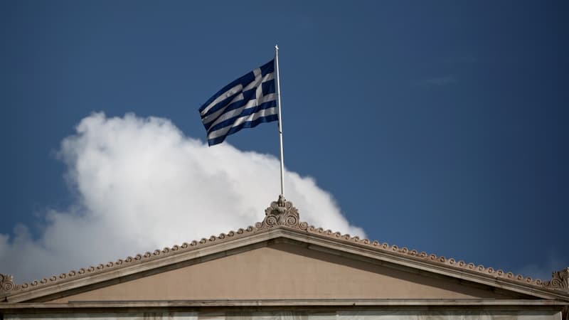 La BCE a décidé de suspendre un régime de faveur accordé jusqu'ici aux banques grecques. 
