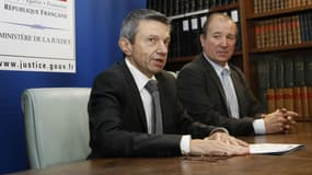 Le procureur de la République de Perpignan, à gauche, et le directeur départemental de la sécurité publique des Pyrénées-Orientales