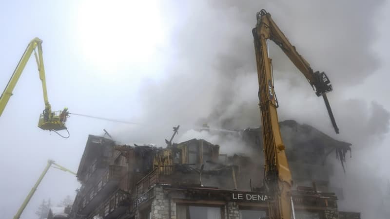 Incendie d'un hôtel de luxe à Courchevel: le feu est désormais circonscrit, six pompiers légèrement blessés