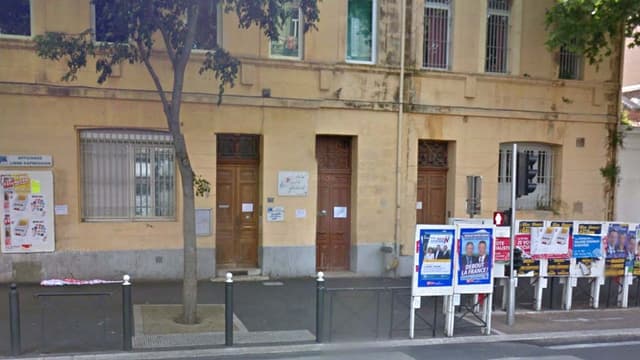 L'école National reçoit des plaintes depuis plusieurs mois.