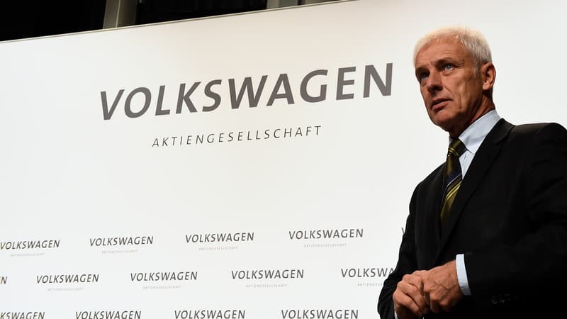 Matthias Mueller, le patron de Volkswagen, va avoir fort à faire ces prochains mois avec un actionnaire encombrant, TCI, qui réclame de la modération salariale chez les cadres dirigeants du constructeur.