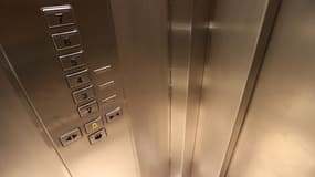 Des SDF sont venus en aide à six personnes coincées dans un ascenseur (photo d'illustration).