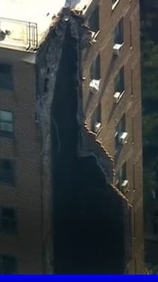  À New York, les images d'un immeuble de 17 étages après s'être partiellement effondré 